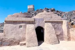 আমিরাতের প্রাচীন ১০টি মসজিদ + ছবি