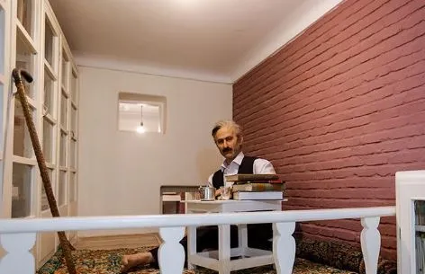 مردم مهمان خانه‌های مشاهیر ادبی تهران می‌شوند