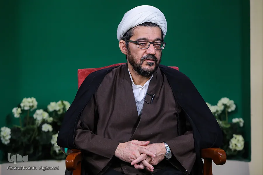 آیت‌الله مصباح؛ تلاقی فلسفه و دیانت / چالش اندیشه سکولار در متن انقلاب + فیلم