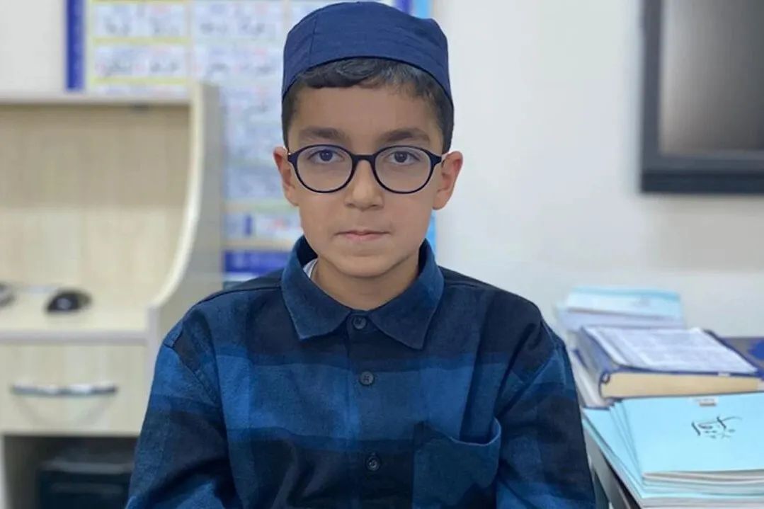 Örgün eğitimle birlikte 7 ayda hafız oldu