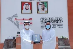 Mencetak dan Mendistribusikan 1,5 Juta Eksemplar Alquran di Dar Al Ber Dubai
