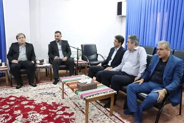 دیدار نماینده ولی فقیه در مازندران  با مدیرکل و معاونان  سازمان امور مالیاتی استان مازندران