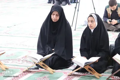 برگزاری محفل انس با قرآن کریم با حضور دانش آموزان شهرستان ملایر
