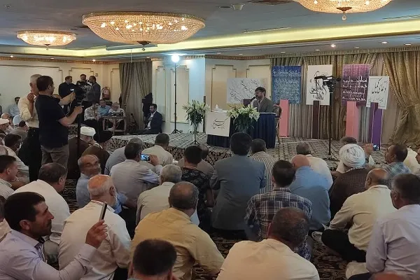 زمزمه دعای كمیل در مدینه النبی + فیلم