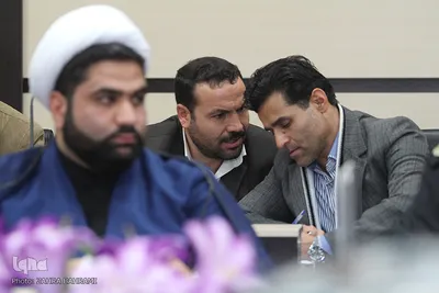 نشست مشترک شورای اداری و مجمع قرآنیان خنداب/عکاس: زهرا بهرامی