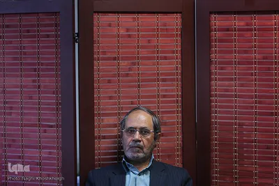 دکتر مجید معارف