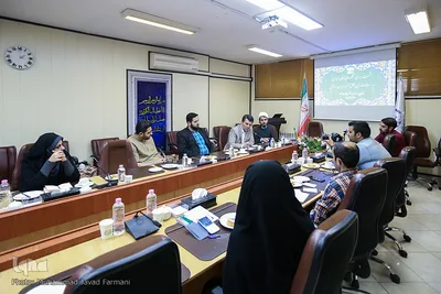 نشست تحلیل و بررسی عملکرد نمایندگان ایران در مسابقات قرآن