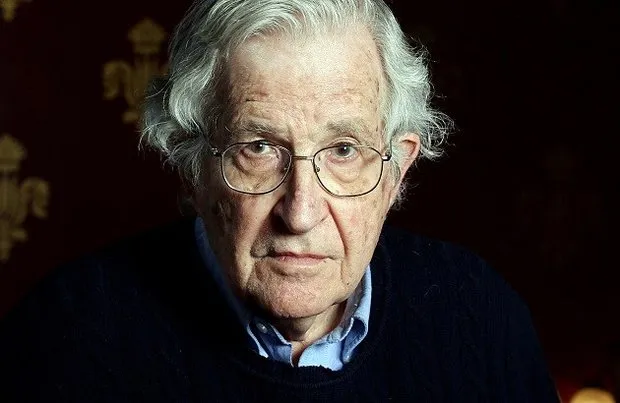 Noam Chomsky: Önce İslamofobiyi anlamak gerekiyor
