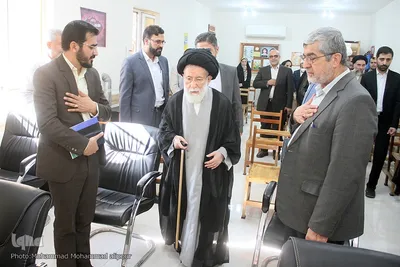 کتاب «شناسنامه چهارده معصوم(ع)» در اهواز رونمایی شد