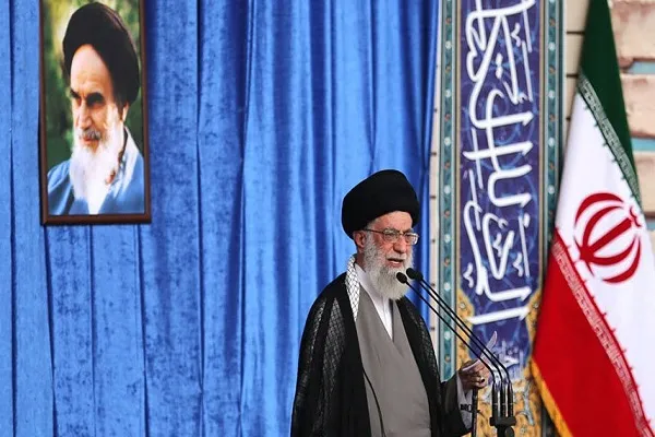 آية الله الخامنئي: فلسطين هي القضية الأولى للأمة الاسلامية