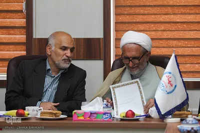 عقد تفاهم نامه فرهنگی ، آموزشی و پژوهشی بین جهاد دانشگاهی و اداره کل تبلیغات اسلامی استان مرکزی /عکاس:زهرا بهرامی