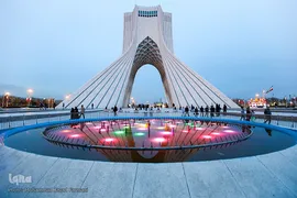 میدان آزادی میزبان میهمانان نوروزی