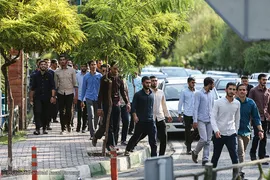 تجمع اعتراض آمیز دانشجویان به کشتار مسلمانان میانمار