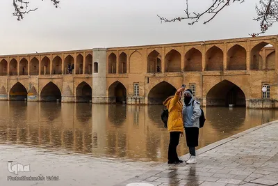 زاینده رود جان گرفت