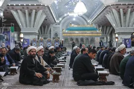 مراسم نثار تاج گل و تجدید بیعت جامعه قرآنی با آرمان‌های امام خمینی(ره) و مقام معظم رهبری