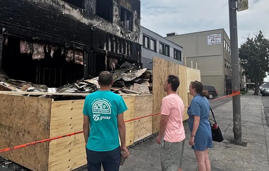 Un restaurant casher et une mosquée touchés par un incendie à Montréal