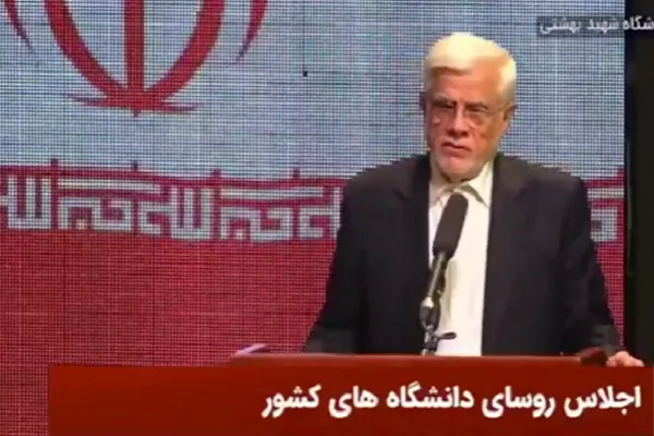 دولت به دنبال حل مشکلات تنها با ساز و کارهای علمی و فرهنگی است