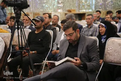 نشست جامعه قرآنی استان فارس با نماینده ولی‎فقیه در استان