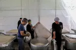 پخت ۷۲ دیگ غذای نذری به‌مناسبت ایام محرم در تبریز‎