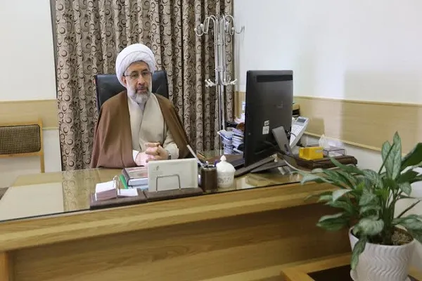 بی‌تفاوتی نسبت به ظلم و انحراف با منطق عاشورایی سازگار نیست
