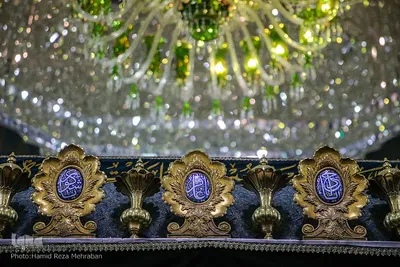 غبار‌روبی مضجع مطهر حضرت عبدالعظیم حسنی(ع)