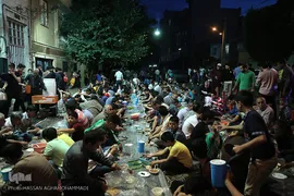 سفره افطاری هیئت حضرت ابوالفضل(ع) بلوار ابوذر تهران