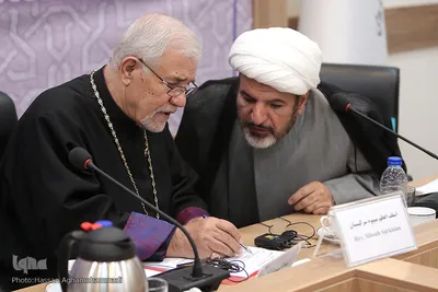 دومین روز نشست نقش تفسیری متون مقدس برای ایجاد جهان عاری از خشونت