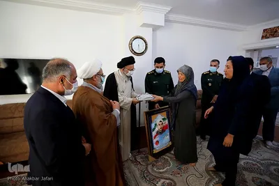 دیدار آیت الله نورمفیدی، نماینده ولی‌فقیه در استان و امام جمعه گرگان با خانواده شهدا