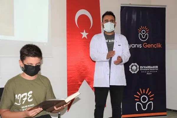Kur’an-ı Kerim’e geçen öğrenciler başarı belgelerini aldı