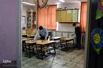 ضدعفونی مدارس تبریز برای مقابله با ویروس کرونا