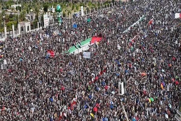 د غزې د مظلومانو  په ملاتړ کې د یمن په صعده کې میلیوني لاریون