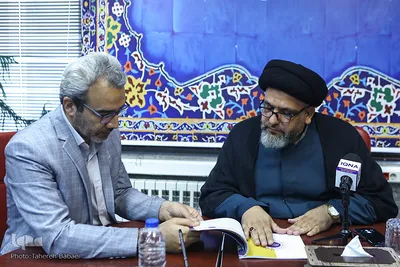نشست سیدعلی السید قاسم، هماهنگ کننده مرکز گفتگوی ادیان لبنان با خبرنگاران ایکنا