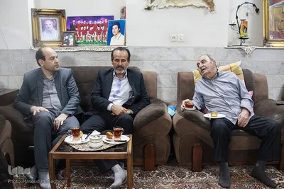 دیدار مسئولان جهاددانشگاهی سمنان با خانواده شهید نیک ذات‎