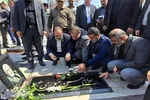 آیین عطرافشانی و تجدید میثاق با آرمان های شهدا در ساری