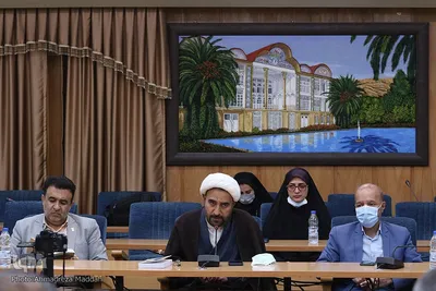 نشست نقد و بررسی کتاب «مرد راه» در شیراز‎‎