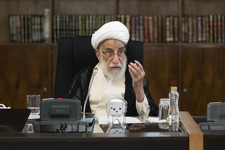 روزهای تیرماه یادآور مظلومیت مردم ایران و حقانیت انقلاب اسلامی است