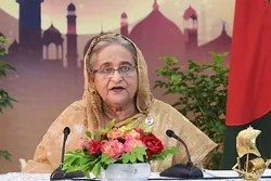 'আল্লাহর কাছে দোয়া করি, আমাদেরকে করোনাভাইরাস থেকে মুক্তি দিন'