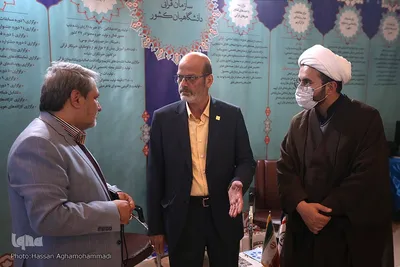 بازدید حسن مسلمی نایینی، رییس جهاد دانشگاهی از نمایشگاه بین المللی قرآن کریم