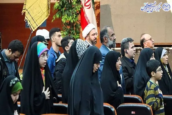 آیین تجلیل از برترین ها و برگزیدگان بیست و نهمین دوره مسابقات سراسری قرآن و عترت بسیج سپاه کربلا مازندران