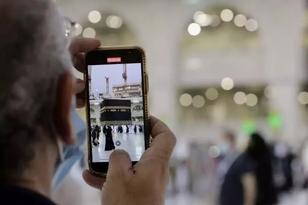 Pinayuhan ang mga Peregrino ng Hajj na Sundin ang Bagong mga Alituntunin sa Potograpiya