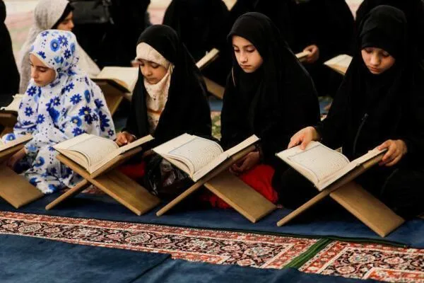 Young Girls Compete in Quranic Event in Najaf