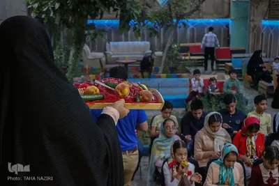 پذیرایی از کودکان یتیم – اراک/عکاس:طاها نظیری