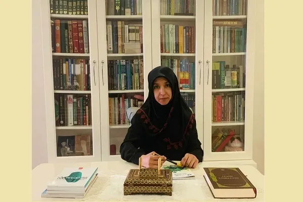 İmam Hüseyin (a.s) tüm milletler ve bütün asırlar için hidayet ışığıdır