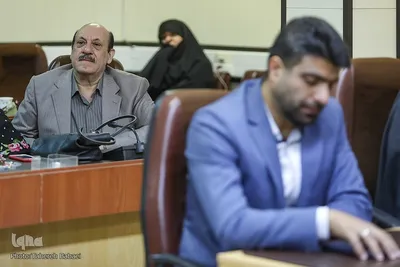 مراسم رونمایی از کتاب نسیم قدسی در تفسیر قرآن