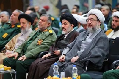 همایش نماز قرارگاه حمزه سیدالشهدا نیروی زمینی سپاه