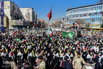 راهپیمایی یوم‌الله ۲۲ بهمن در شیراز