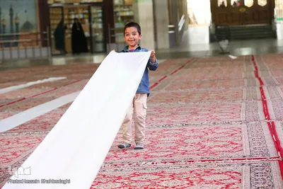 ⁨ضیافت افطار در حرم حضرت معصومه⁩(س)