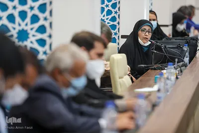 نشست صمیمی آیت‌الله لطف‌الله دژکام امام جمعه و نماینده ولی فقیه در شیراز با خبرنگاران