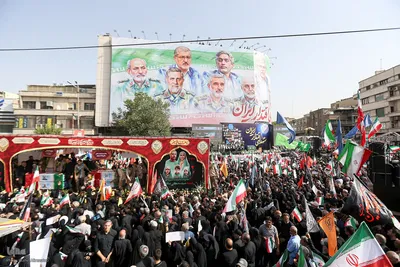 تشییع پیکر ۶۰ شهید اقتدار در تهران