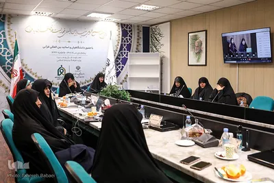 محفل بین‌المللی انس با قران کریم ویژه بانوان